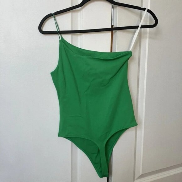 Aritzia Babaton Green One Shoulder Contour Bodysuit Small - Picture 5 of 5